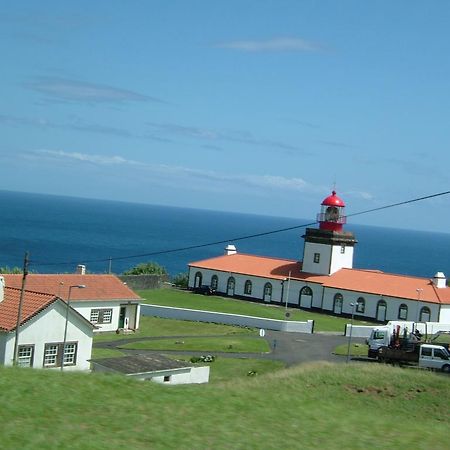 Moradias Estacao Radio Naval , Moradia Vila Do Porto Lajes das Flores ภายนอก รูปภาพ